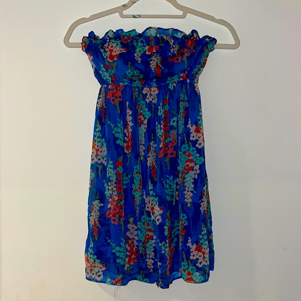 Small floral Forever 21 Boob tube (elastic) summer dress